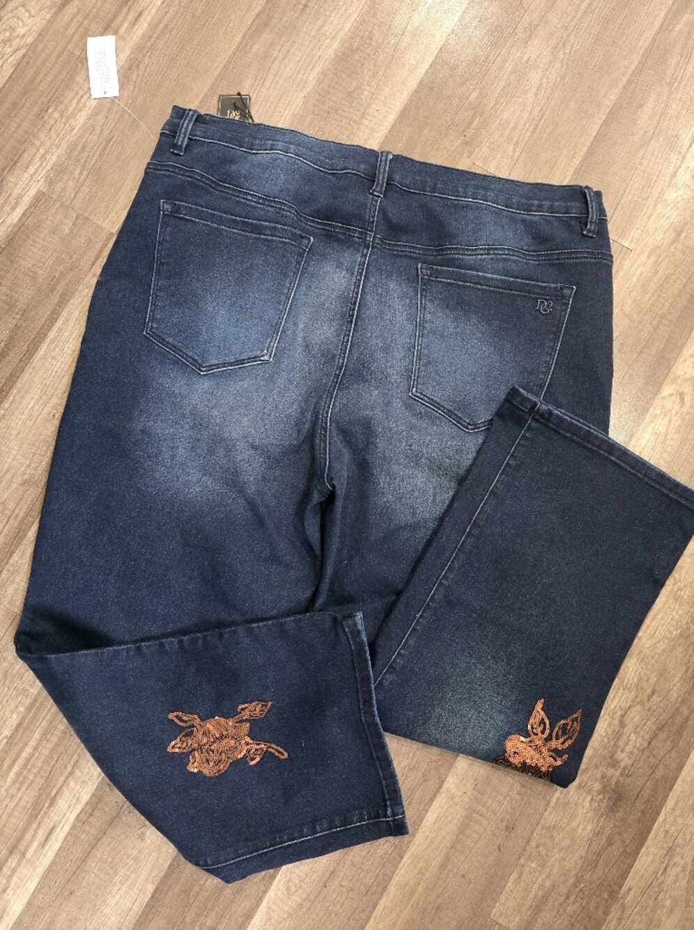 DG2 by Diane Gilman Dark Blue Cropped Jeans Western Copper Floral Embroidery Y2K - Picture 6 of 13